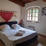 Provencale Avec Piscine Au Calme