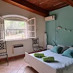 Provencale Avec Piscine Au Calme *