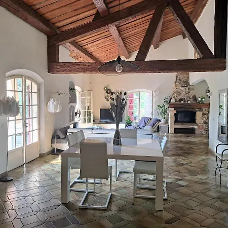 Casa vacanze Provençale Avec Piscine Au Calme Sainte-Maxime