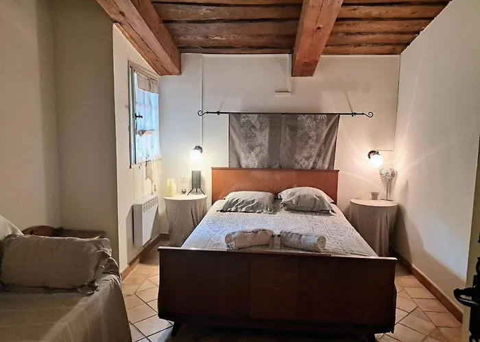 Casa vacanze Provençale Avec Piscine Au Calme