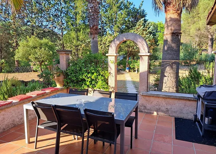 Semesterbostad Provencale Avec Piscine Au Calme *